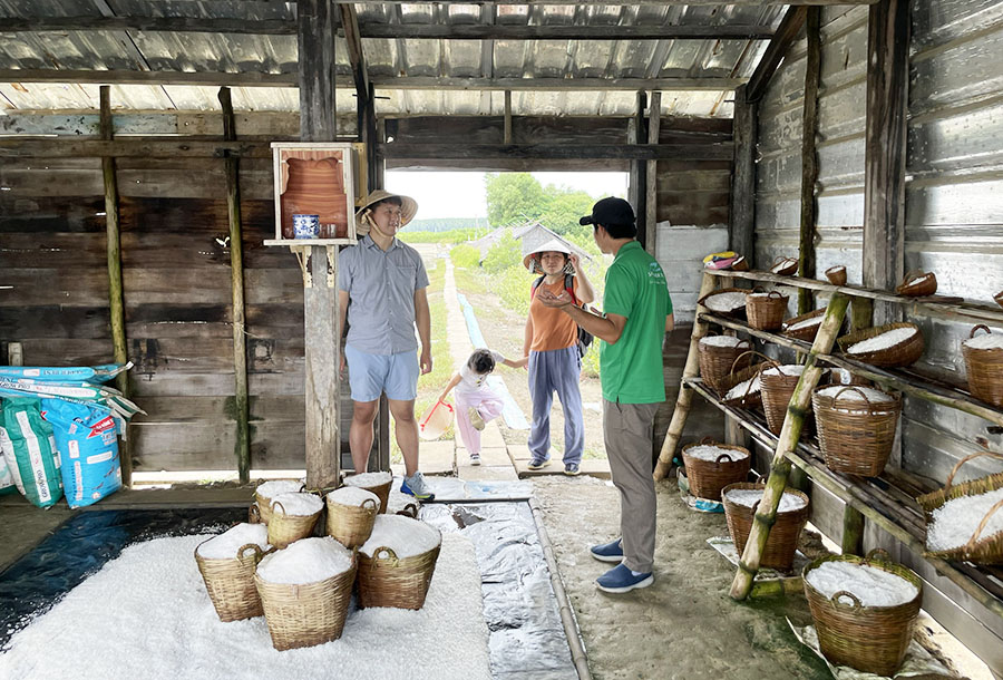 Thieng Lieng Island River Tour